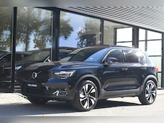Volvo XC40 - B4 197pk Plus Dark | Lounge | Lighting | Trekhaak | Schuifdak