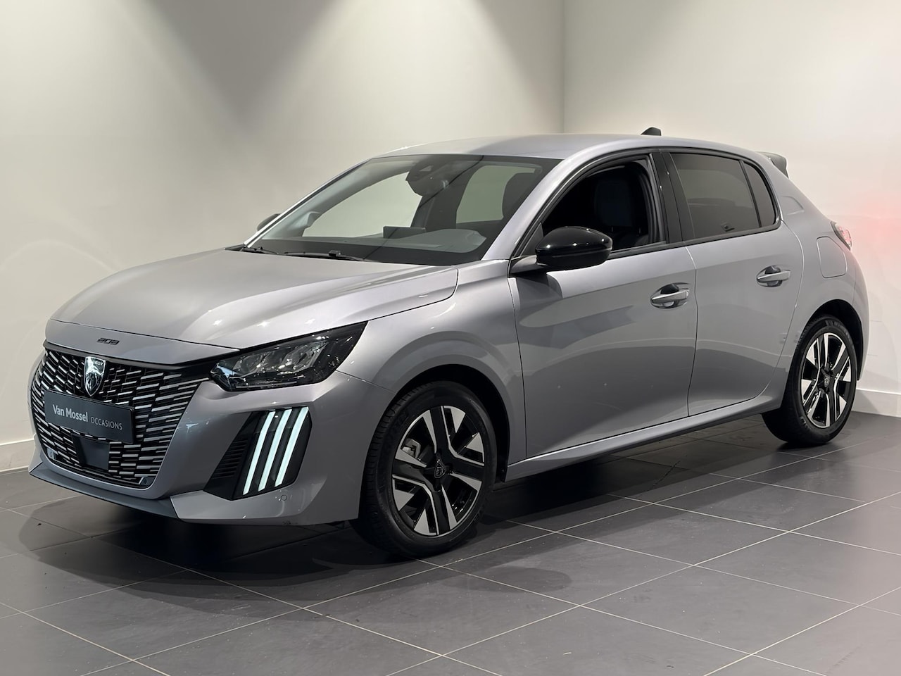 Peugeot 208 - 1.2 Hybrid 110 e-DCS6 Allure | Parkeerhulp | Cruise Control | Automaat | Apple Carplay/And - AutoWereld.nl