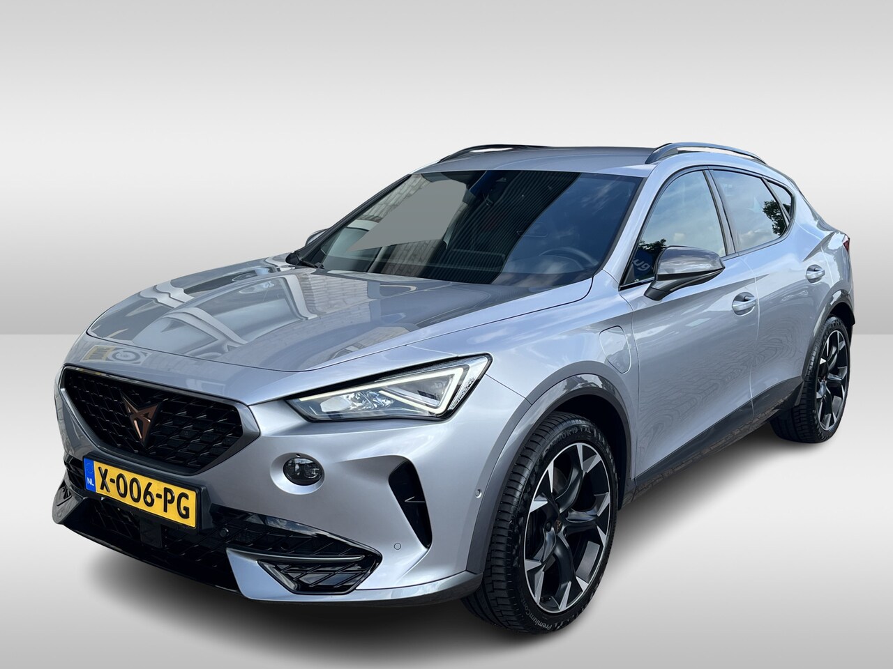 CUPRA Formentor - 1.4 e-Hybrid VZ Performance / AUTOMAAT/ 245 PK/ CAMERA/ PARK. SENSOREN/ DCC/ DODE HOEK/ KE - AutoWereld.nl