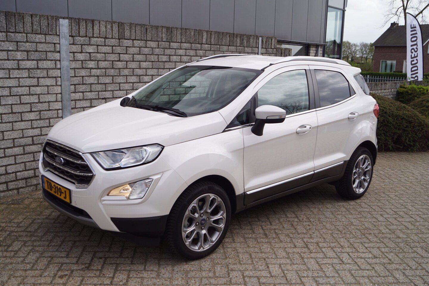 Ford EcoSport - 1.0 EcoBoost Titanium Autom Navi Camera Half Leder Stoel/Stuur Verw Clima Apple Carplay 2x - AutoWereld.nl