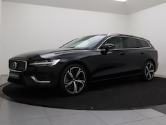 Volvo V60 - T6 PLUG-IN HYBRID ULTRA BRIGHT B&W AUDIO SCHUIFDAK MASSAGE 360GR CAM