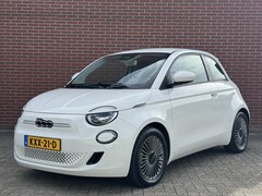 Fiat 500e - Icon 42 kWh SOH 94% NAV CRUISE STOELVERW CARPLAY PDC LMV
