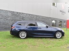 BMW 3-serie Touring - 330e Business Edition Plus Plugin-hybride Pano Leder