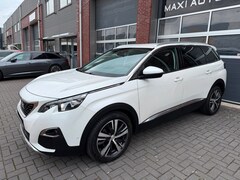 Peugeot 5008 - 1.6 e-THP 7p. LED Carplay 360 Camera Keyless