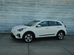 Kia e-Niro - DynamicLine 64 kWh Leer Carplay Camera Soh 100%