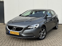 Volvo V40 - 2.0 T3 Momentum|stoelverw.|standkachel|trekhaak|