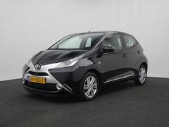 Toyota Aygo - 1.0 VVT-i x-play | Achteruitrijcamera | Airconditioning |
