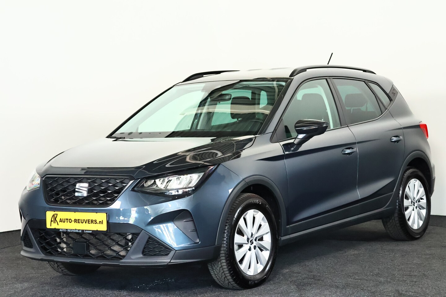 SEAT Arona - 1.0 TSI Style / LED / CarPlay / All season / Cruise control - AutoWereld.nl
