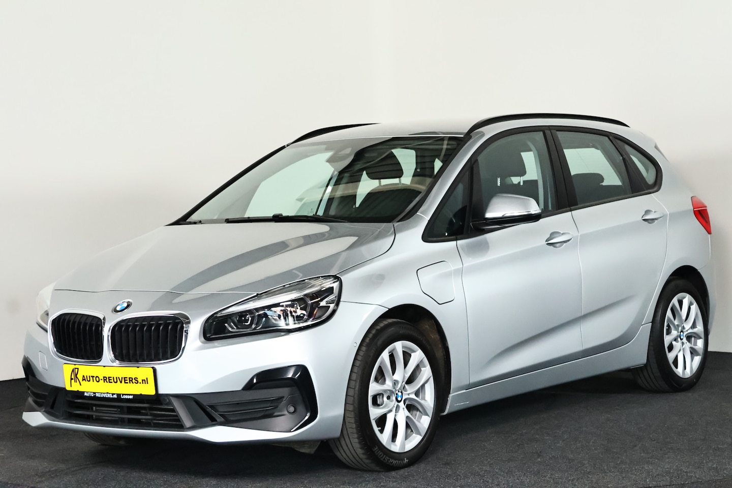 BMW 2-serie Active Tourer - 225xe iPerformance eDrive Edition / LED / Navi / Camera / Cruisecontrol - AutoWereld.nl