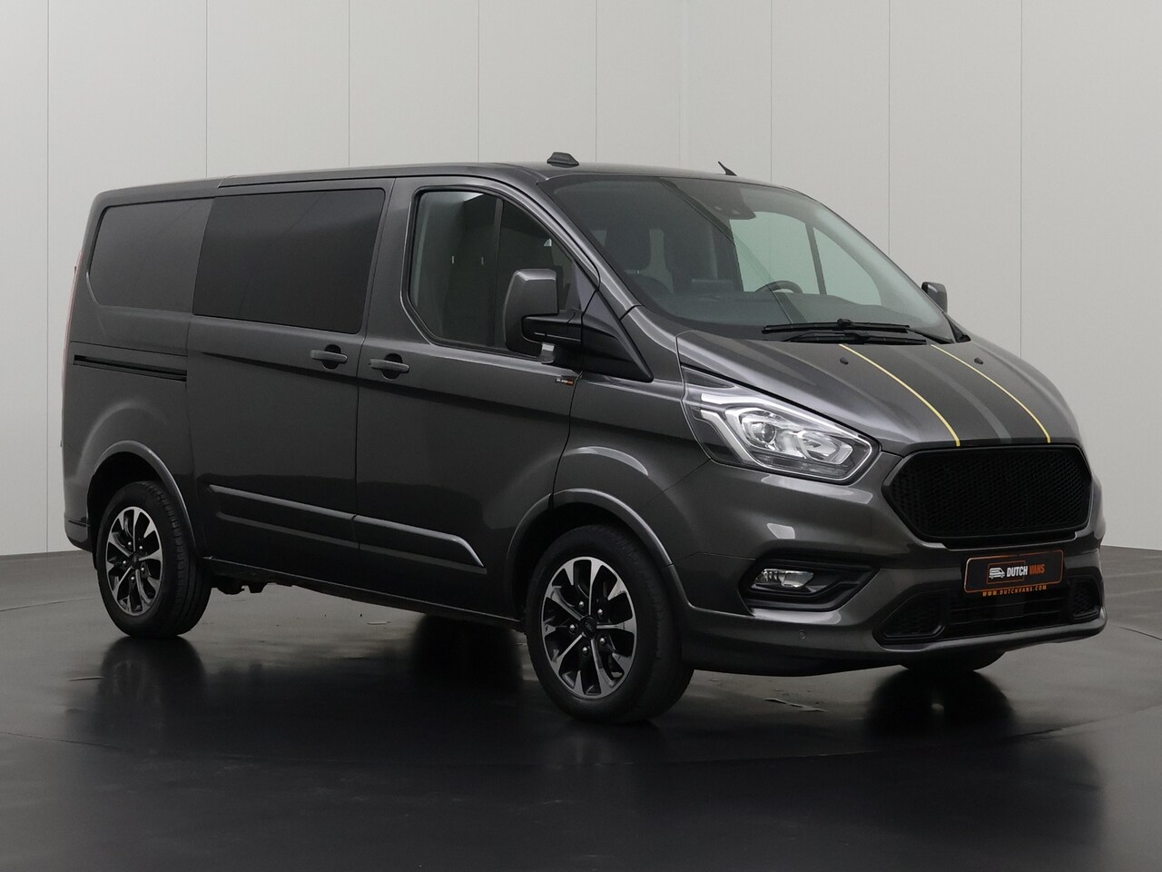 Ford Transit Custom - 2.0TDCi 170PK Automaat Dubbele Cabine Sport | Navigatie | Camera | 2xSchuifdeur | Airco | - AutoWereld.nl