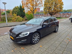 Volvo V60 - 2.4 D6 AWD Plug-In Hybrid Summum