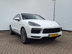 Porsche Cayenne Coupé - 3.0 E-Hybrid Pano Trekhaak(3500) 360° Adapt.Cruise Memory Leder