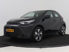 Toyota Aygo X - Hybrid 115 play Go Pack | Lichtmetalen velgen