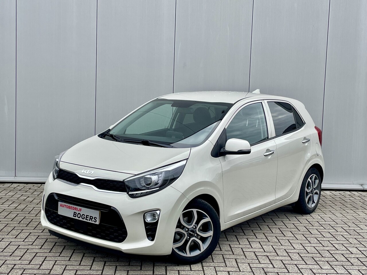 Kia Picanto - 1.0 DPi DynamicPlusLine Automaat Navigatie, Climate Control, Cruise Control, 15"Lm, Achter - AutoWereld.nl