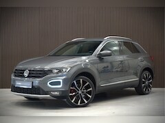 Volkswagen T-Roc - 1.5 TSI Sport | DSG | Stoelverwarming | Adaptive Cruise Control | Camera | Trekhaak | Navi