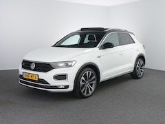 Volkswagen T-Roc - 1.5 TSI Sport Business R-line | Trekhaak afneembaar | Pano | Winterpakket | Virtual |