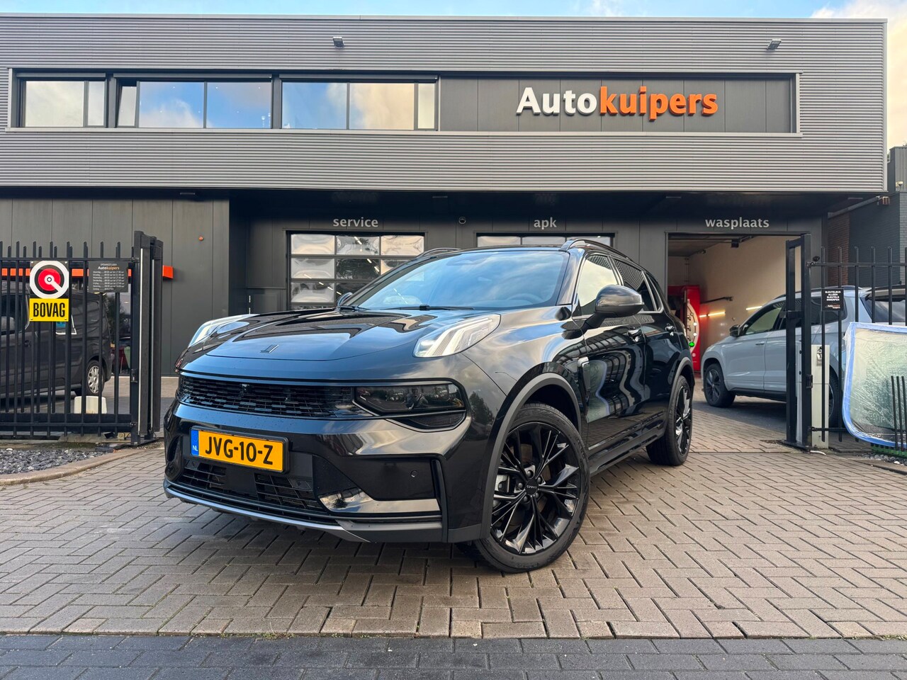 Lynk & Co 01 - 1.5 More | SOH 99% | Panoramadak | 360 Camera | Dodehoekdetectie | Trekhaak | BTW - AutoWereld.nl