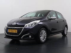 Peugeot 208 - Allure 82pk | Navigatie | Automatische airco | Parkeersensoren achter | Cruise control | L