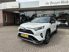 Toyota RAV4 - 2.5 Plug-in Hybrid AWD Bi-Tone Plus trekhaak / panoramadak / 360 monitor / stuurverwarming