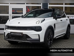 Lynk & Co 01 - 1.5 More | Panoramadak | Stoel- stuurverwarming | 360° Camera | Adaptive Cruise Control |