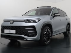Volkswagen Tayron - 1.5 eHybrid R-Line Edition | 204 PK | SoH 100% | Panoramadak | Area View 360 graden | Matr