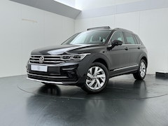 Volkswagen Tiguan - 1.4 TSI eHybrid | 245 PK | SoH 91% | Adaptive Cruise Control | Achteruitrijcamera | Panora