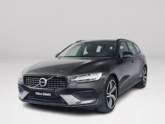 Volvo V60 - B3 Essential | Parkeercamera | Cruise control | Navigatie | Trekhaak