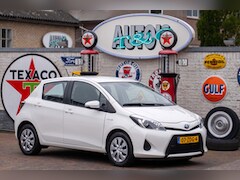 Toyota Yaris - 1.5 Full Hybrid Aspiration 1e Eig. 37.800 km +NAP NL-auto