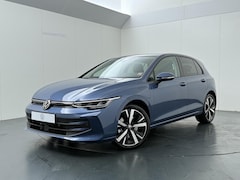 Volkswagen Golf - 1.5 eHybrid Life Edition | 204 PK | SoH 100% | Trekhaak wegklapbaar | Adaptive Cruise Cont