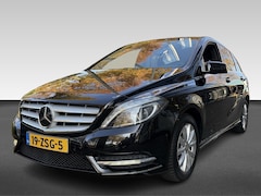 Mercedes-Benz B-klasse - 200 Ambition | Trekhaak | Airco | Audio-navigatie full map + hard disk | Cruise control