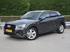 Audi Q2 - 35 150PK S-Tronic TFSI S Edition | S-Line in- en exterieur | Climate Control | Apple Carpl