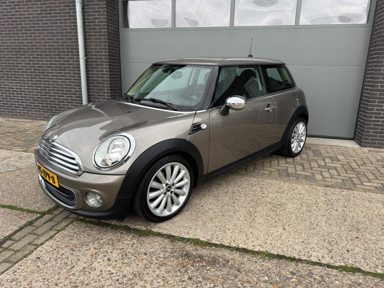 MINI One - 1.6 One Kite  White Airco - AutoWereld.nl