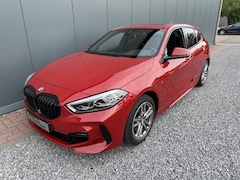 BMW 1-serie - 118i 136pk Automaat High Executive M-Sportpakket 5-drs
