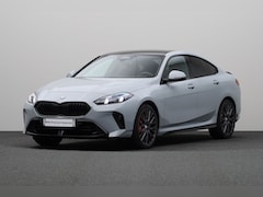 BMW 2-serie Gran Coupé - 220 | Harman Kardon | Verwarmde voorstoelen | M Sportpakket Pro | Comfort Access | Achteru