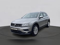 Volkswagen Tiguan - 1.5 TSI Comfortline Business Trekhaak | Camera | Stoelverwarming | Navigatie