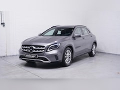 Mercedes-Benz GLA-Klasse - 180 Business Solution Limited Navi Clima Camera PDC NAP Leder/stof Sportstoelen Led koplam