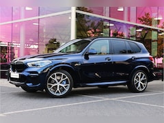 BMW X5 - xDrive45e M Sport Automaat / Panoramadak / Comfortstoelen / Massagestoelen / Laserlight /