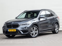 BMW X1 - xDrive25i High Executive, Leder, Sportstoelen, Head-up, Navi 232pk