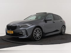 BMW 1-serie - 120i M Sport | CarPlay | Panoramadak | Org. NL | Sportstoelen | Stoelverwarming | Sfeer |