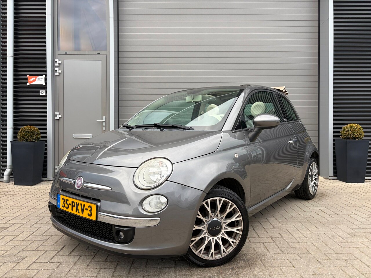 Fiat 500 - 1.2 Lounge/Automaat/Cabrio/Airco/Lichtmetaal/ - AutoWereld.nl