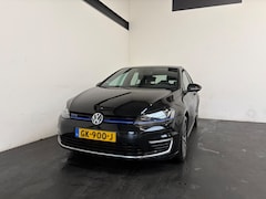 Volkswagen Golf - 1.4 TSI GTE
