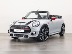 MINI Cabrio - Cooper S JCW Automaat / Comfort Access / Head-Up / JCW Sportstoelen / LED / Parking Assist