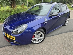 Alfa Romeo Giulietta - 1.750 Turbo Veloce/Automaat/Pano/Trekh./ 1e eig