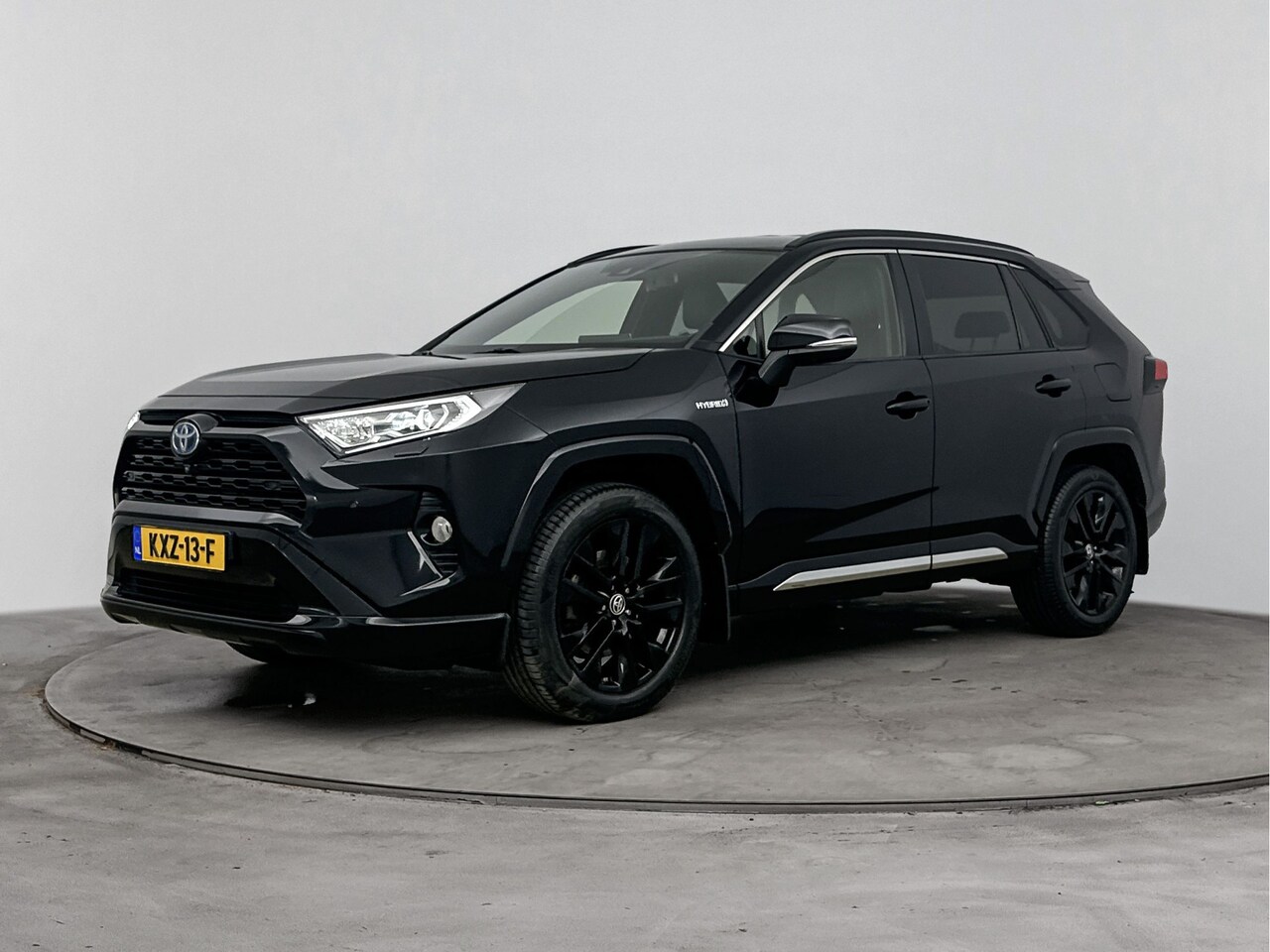 Toyota RAV4 - 2.5 Hybrid Black Edition | Parkeersensoren V+A | Blindspot | Stuur-Stoelverwarming | - AutoWereld.nl