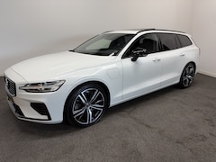 Volvo V60 - 2.0 T6 Recharge AWD R-Design Trekhaak 2000kg/ Adapt.Cruise/ Stuur &Stoel verw./ Camera/ Su