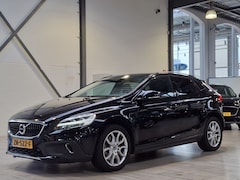 Volvo V40 Cross Country - 1.5 T3 153 pk Polar+ Luxury | Trekhaak | Pano | Camera | Leder | Stoelverw. | 4 seiz. band