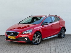 Volvo V40 Cross Country - 1.6 T4 Kinetic Clima Navi PDC Achter180PK City-Safe Lichtmetalen Velgen