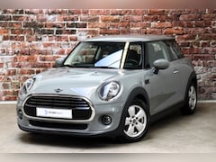 MINI Cooper - Hatchback 3 deurs / Airconditioning / 15 Inch Heli Spoke / Colour Line Carbon Black / Rege