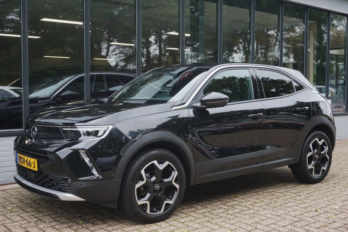 Opel Mokka - 1.2 Turbo Ultimate Camera/Winterpakket/Keyless! - AutoWereld.nl