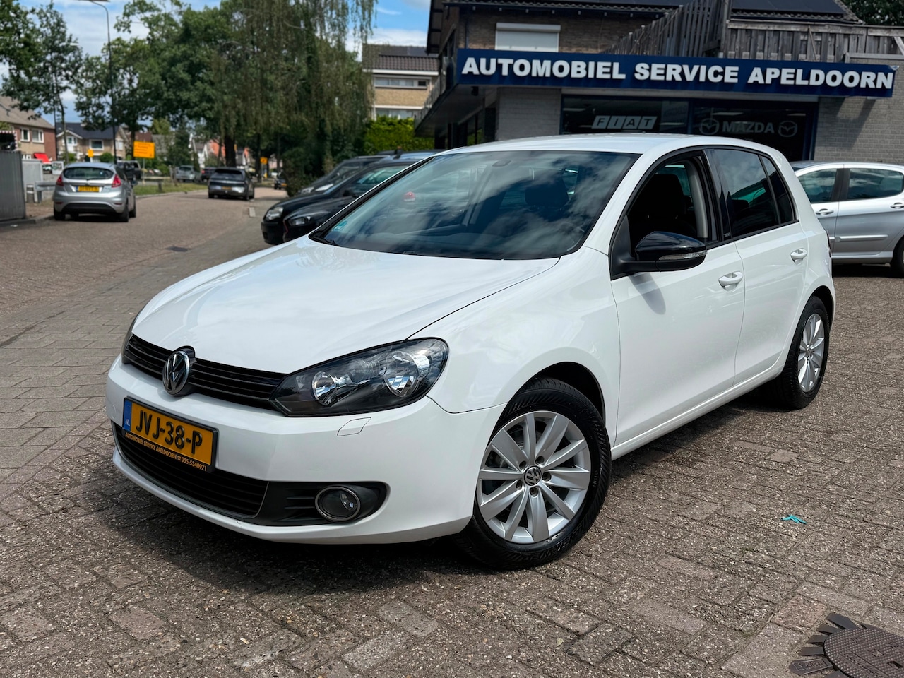 Volkswagen Golf - 1.2 TSI Trendline BlueMotion * CRUISE*STOELVERW.*CLIMA*5DEURS*LM. VELGEN * - AutoWereld.nl